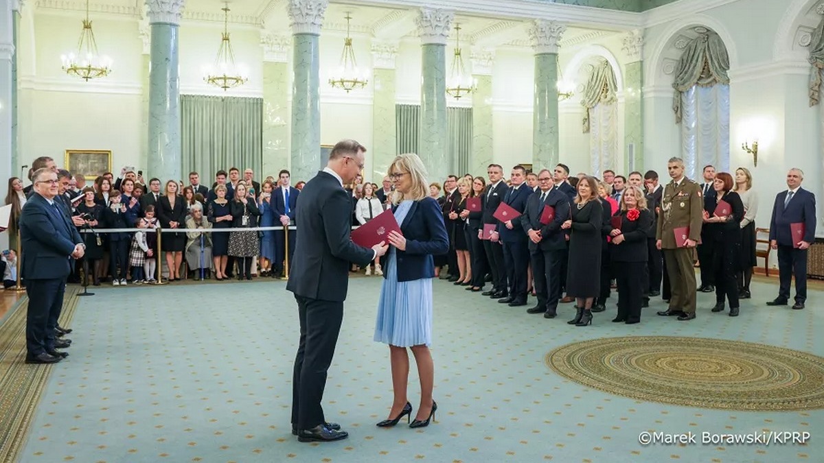 Nominacja profesorska dla prof. Edyty Paczkowskiej