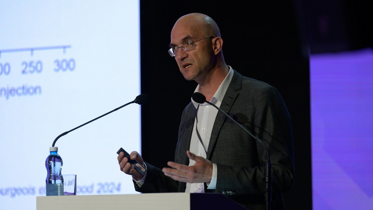 Prof. Lars Bullinger o nowych metodach terapii ostrych białaczek