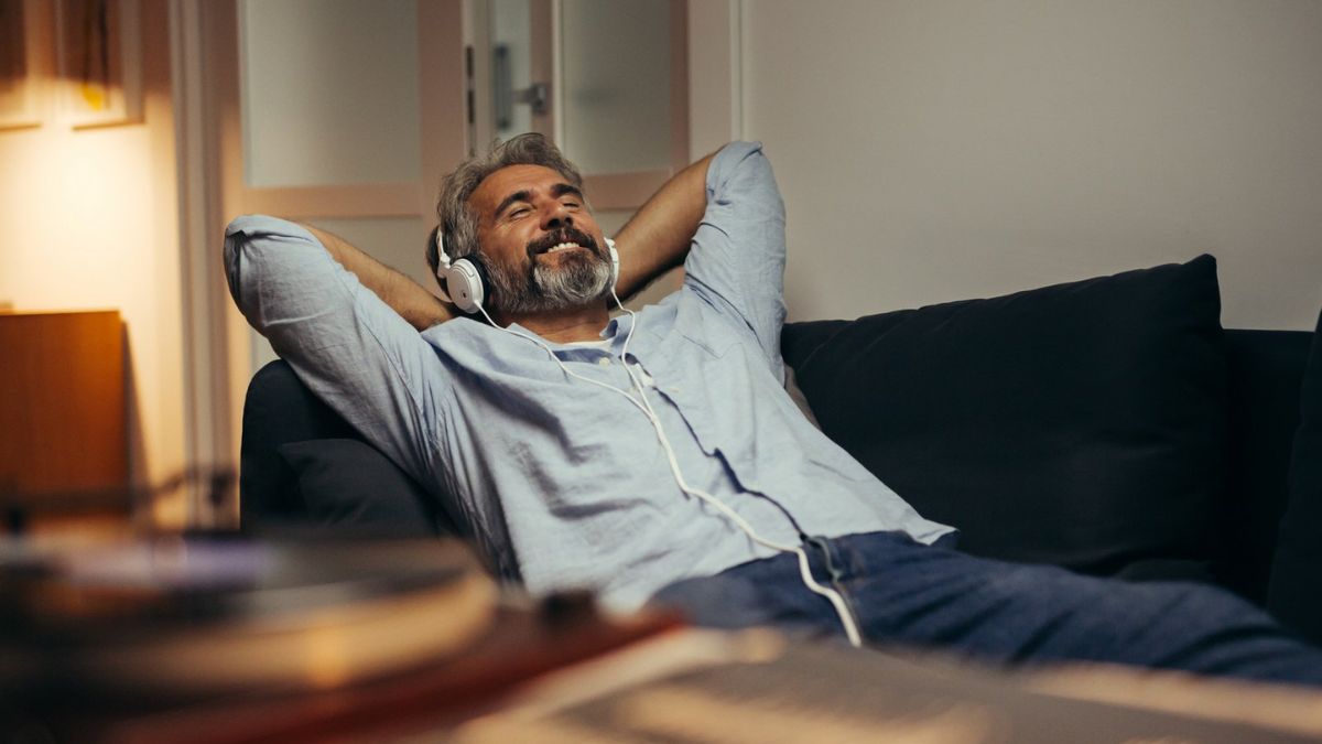 Muzykoterapia a terapia poznawczo-behawioralna w leczeniu lęku u ozdrowieńców onkologicznych...