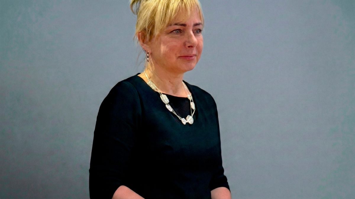 Mgr piel. Ewa Baluch: Praca z pacjentami hematologicznymi to udział w tworzeniu...