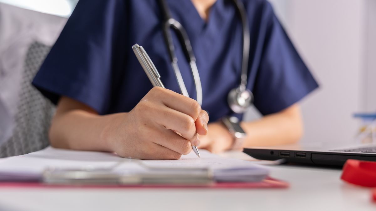 Terapia podskórna wciąż dla ograniczonej grupy dorosłych pacjentów z hemofilią A bez inhibitora. Roche Polska: bezpieczne rozwiązanie od wielu miesięcy czeka na decyzję Departamentu Lecznictwa