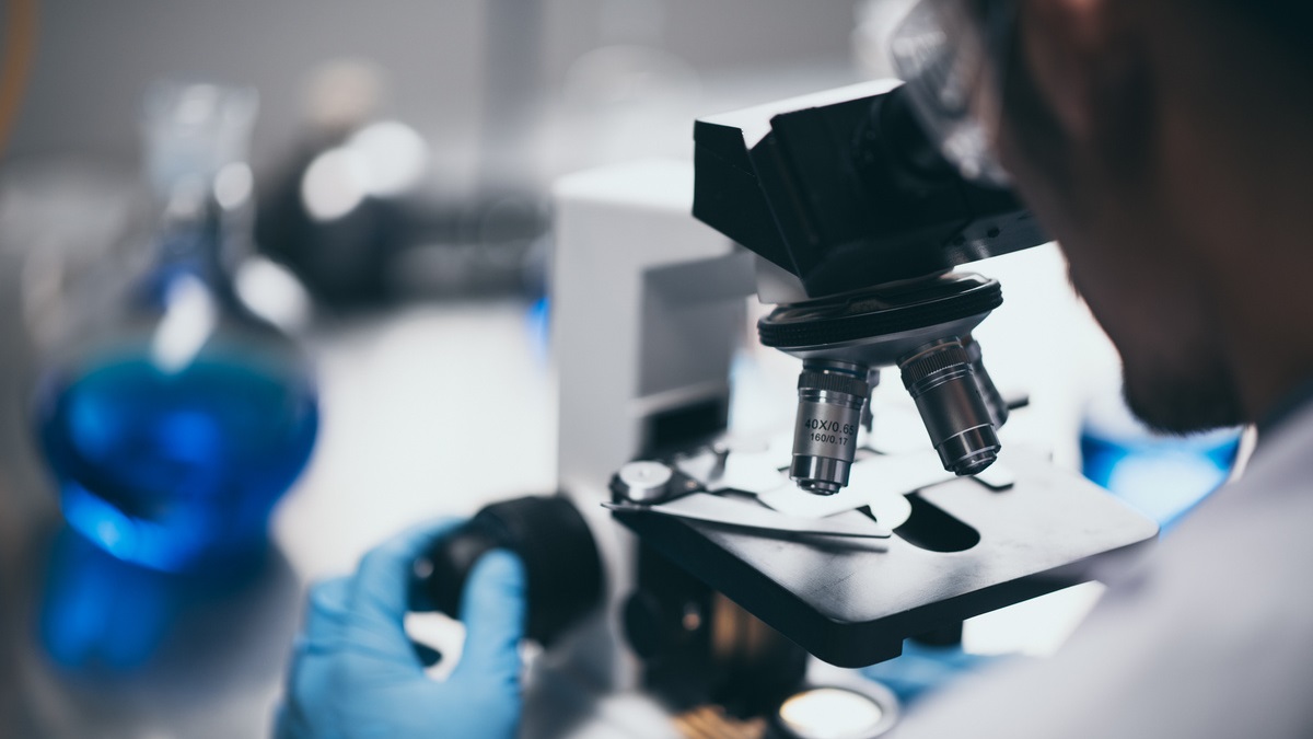 Zintegrowana klasyfikacja inaktywacji IKZF1 i onkogennej aktywacji w ALL Philadelphia-like...