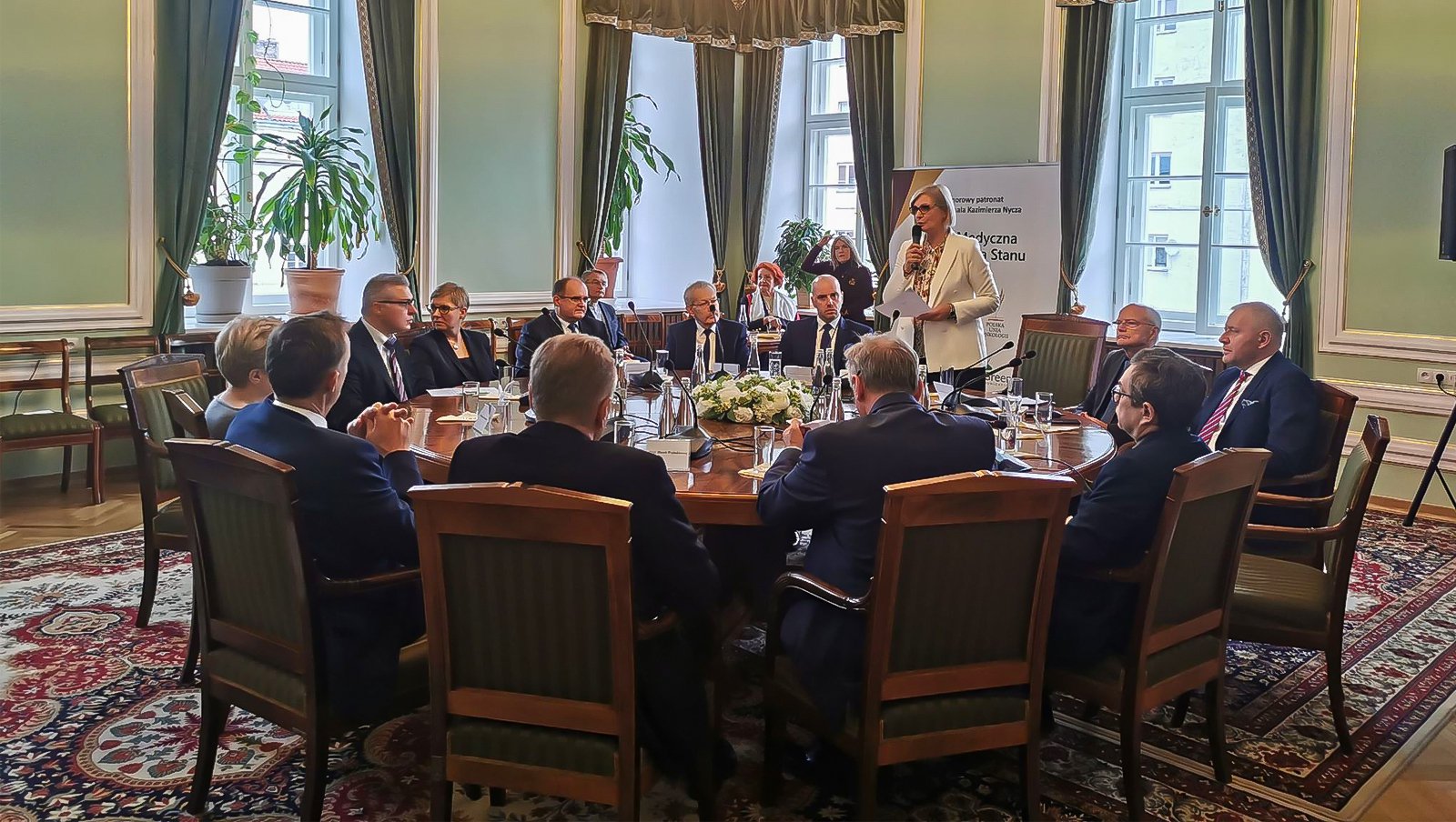 Medyczna Racja Stanu | Debata ekspercko-systemowa „Czas w onkologii”