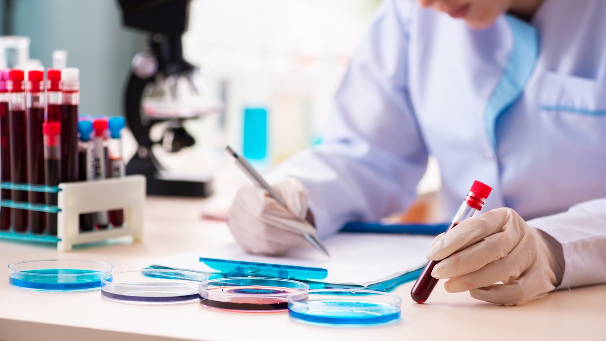 Hematologia, jak cała medycyna, rozwija się wielokierunkowo. Fundacja DKMS świętuje...