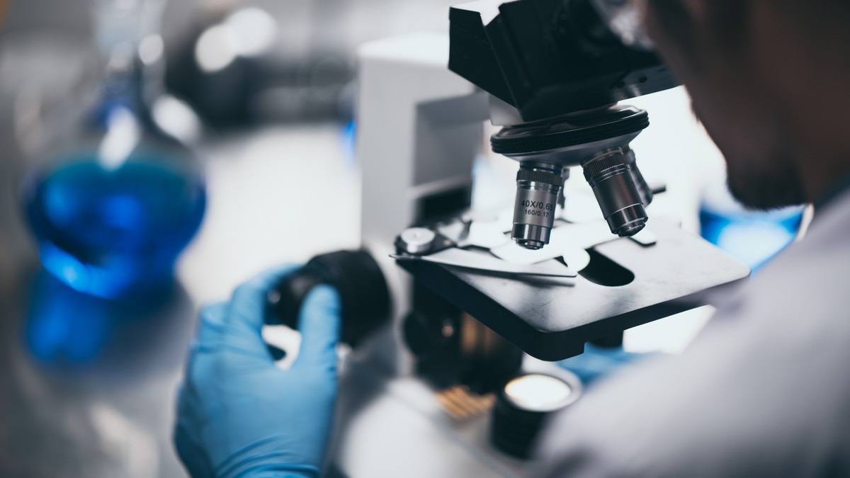 Infekcje adenowirusowe po allogenicznej transplantacji macierzystych komórek krwiotwórczych...