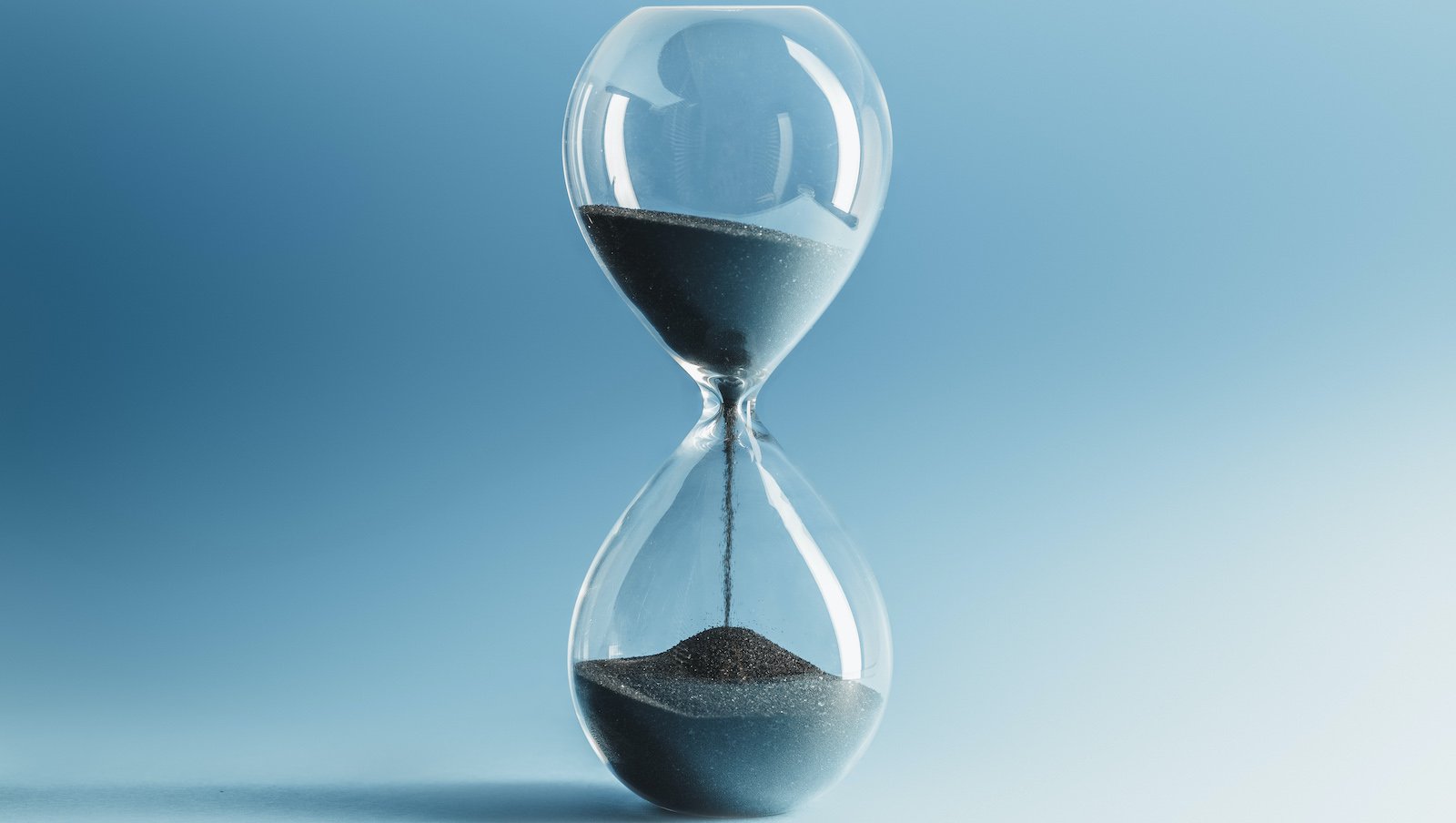 Ograniczona czasowo terapia acalabrutynibem, wenetoklaksem i obinutuzumabem jako...