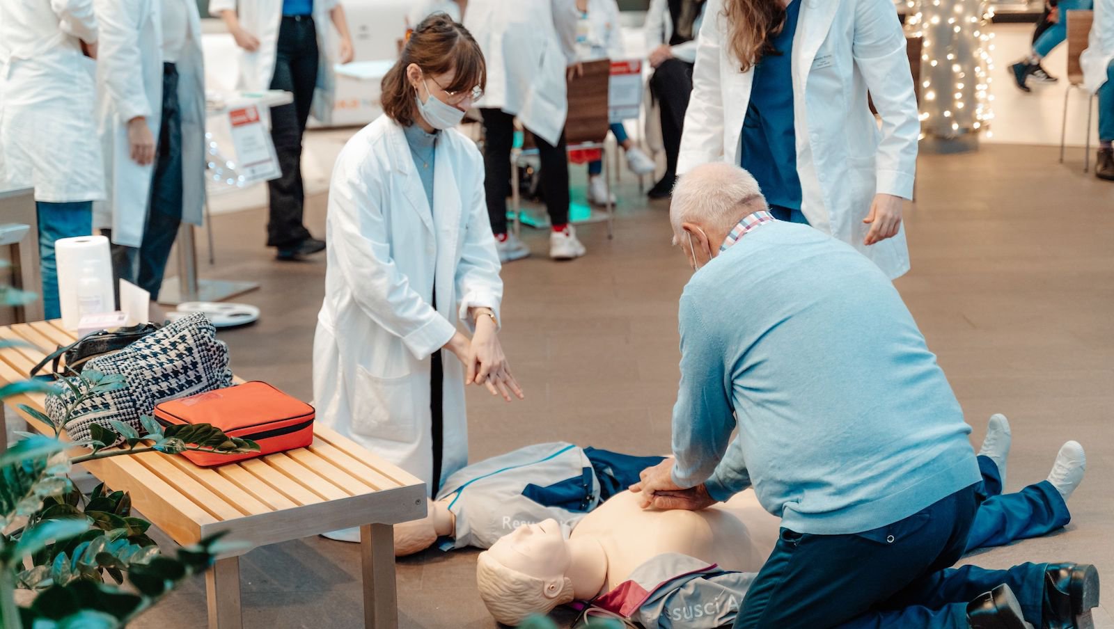 „Zdrowie pod Kontrolą” | Akcja IFMSA-Poland w galeriach handlowych