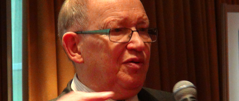 Prof. Jerzy Hołowiecki odznaczony Krzyżem Komandorskim Orderu Odrodzenia Polski