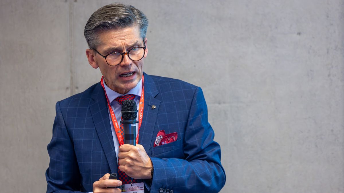 Ważne zmiany dla pacjentów z nocną napadową hemoglobinurią. Prof. Windyga: „Poprawiają...