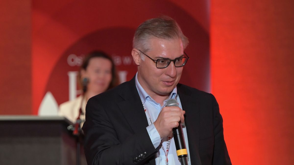 50 klinik. 100 poradni. "Odwrócenie piramidy świadczeń dobrze się sprawdzi"