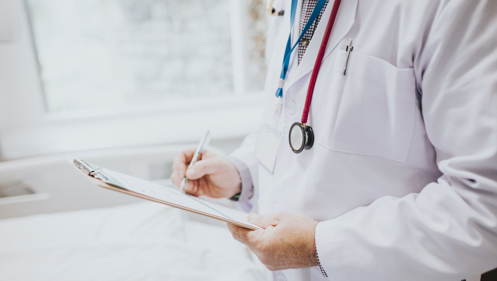 Axicabtagene ciloleucel w leczeniu nawrotowych lub opornych pacjentów z indolentnymi chłoniakami nie-Hodgkina – wyniki badania 2 fazy ZUMA-5