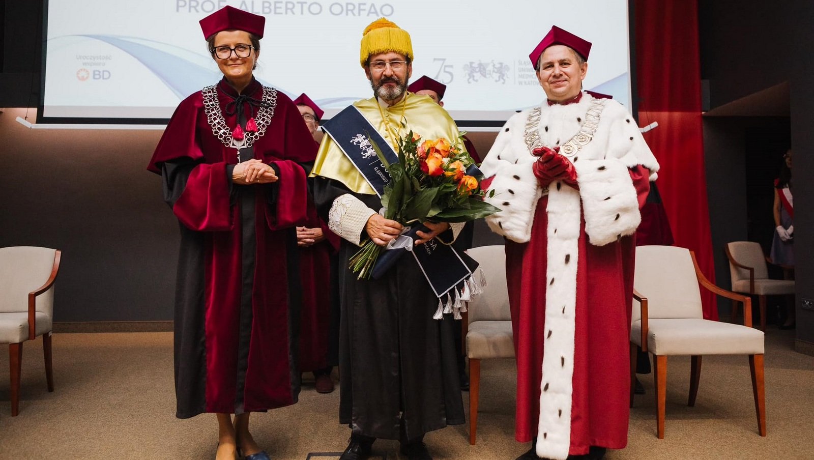 Relacja z nadania tytułu Doctora Honoris Causa prof. Alberto Orfao [VIDEO]