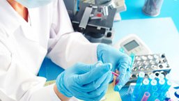 Salirasib - nowy doustny inhibitor RAS u chorych na oporną ostrą białaczkę szpikową i zespoły mielodysplastyczne - wyniki badania fazy I