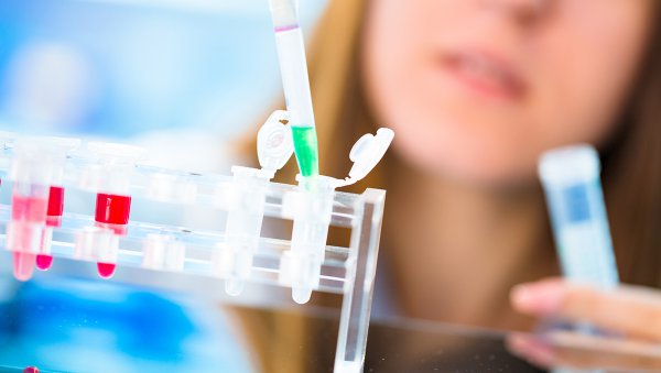 Skuteczność schematów VDT PACE-podobnych w nawrotowym/opornym szpiczaku plazmocytowym