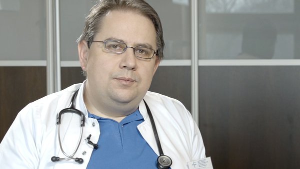 Szczyt zachorowań na nowotwory krwi wśród dzieci przyda między 1 a 5 rokiem życia....