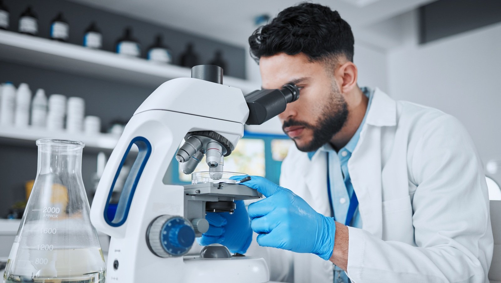 Nowa opcja leczenia dla pacjentów z opornym szpiczakiem plazmocytowym – elranatamab...