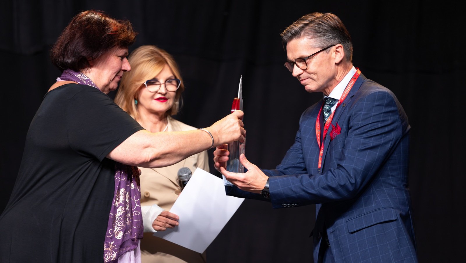 Tytuł honorowego członka PTHiT dla prof. Jerzego Windygi