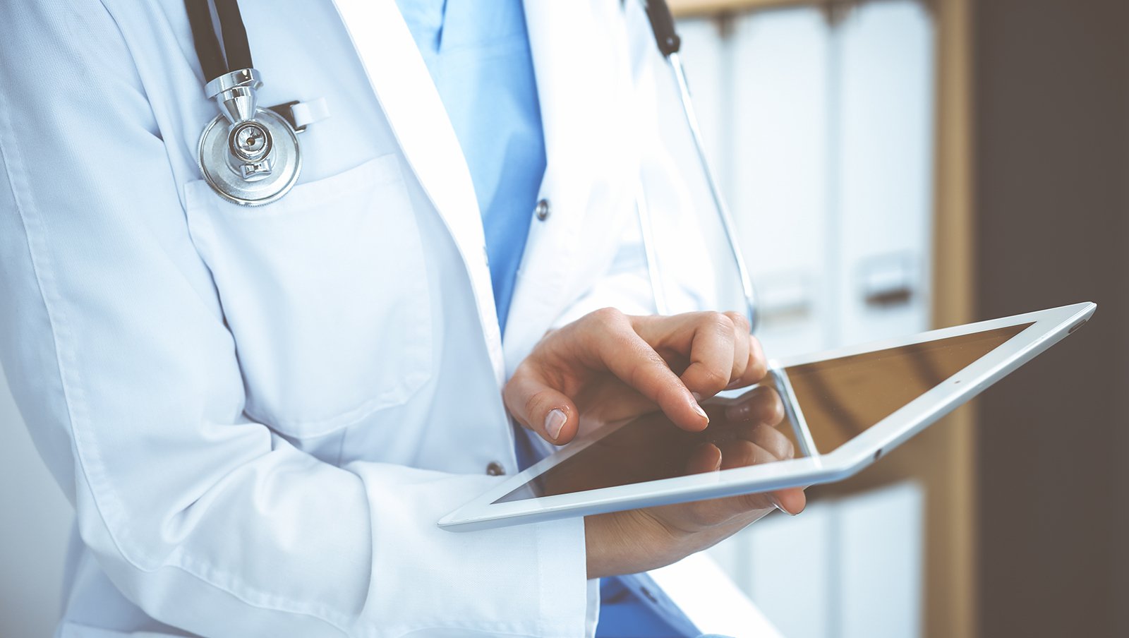 Potrzeba dostosowanych do pacjenta strategii terapeutycznych w nowo zdiagnozowanym MM