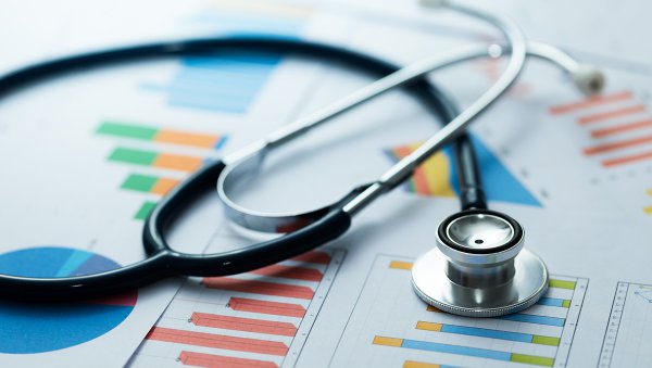 Większa skuteczność elotuzumabu w połączeniu z LEN/DEX nad LEN/DEX w terapii nawrotowego...