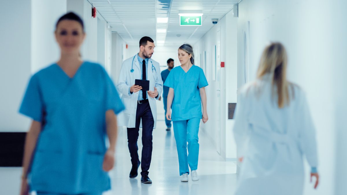 Zalecenia European Myeloma Network dotyczące diagnostyki i leczenia pierwotnej białaczki...
