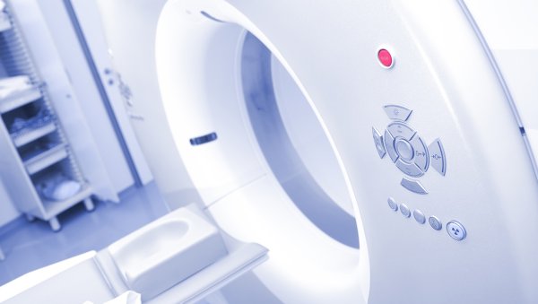 Znaczenie badania PET po 2 cyklach w optymalizacji leczenia chorych na chłoniaka Hodgkina