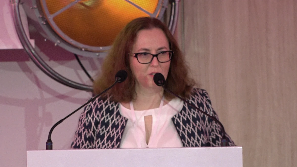 Leczenie immunosupresyjne u biorcy narządu unaczynionego z infekcją
