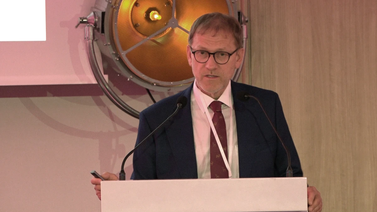 HBV u chorego na liście oczekujących na przeszczep - kiedy leczyć przed transplantacją, jak prowadzić leczenie po transplantacji