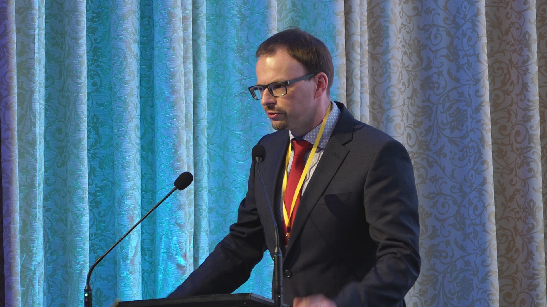 Pre-emptive Daratumumab Therapy Of minimal Residual disease reappearance or biochemical relapse in multiple myeloma (PREDATOR)