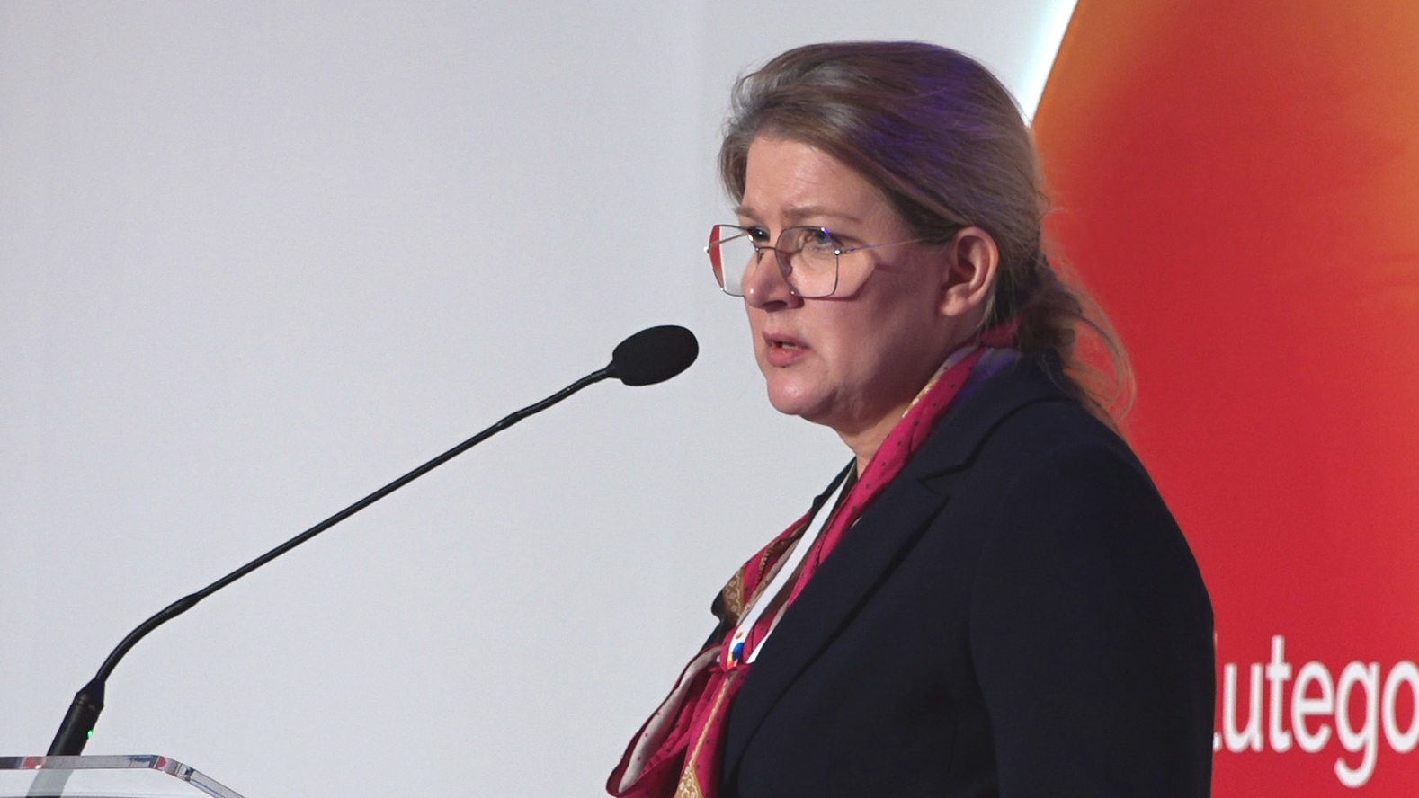Leczenie nilotynibem chorego na przewlekłą białaczkę szpikową po wcześniejszych niepowodzeniach leczenia II linii TKI: imatynibu i dazatynibu