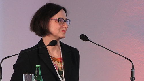 MDS niskiego ryzyka – kiedy leczyć intensywnie, a kiedy nie? (wykład przez przypadek kliniczny)