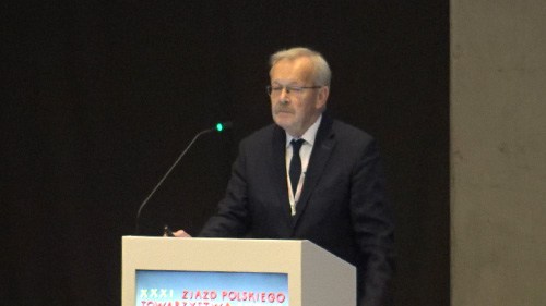 SOC I rzutu (obejmujące Immunochemioterapia czy immunoterapia jak SOC I rzutu, Rituximab czy Obinutuzumab, Leczenie podtrzymujące w czasie COVID)
